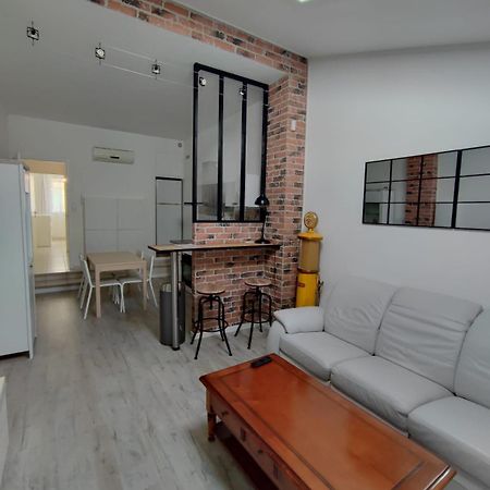Appartement T2 48 M2 Independant Parking Public Gratuit A Proximite Beziers Bagian luar foto
